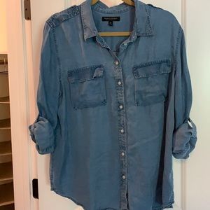 Banana Republic Dillon Classic Fit Denim top